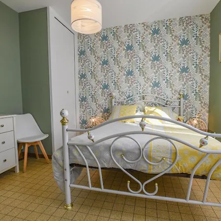 Semesterbostad Le Claujovin Mery-sur-Seine